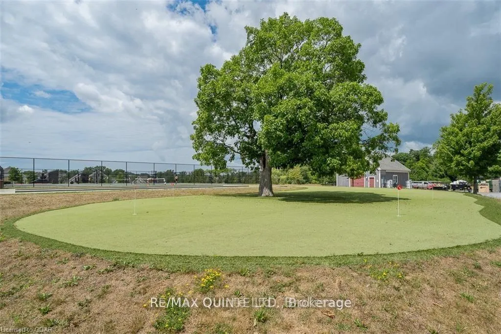 Photo 32 of Unit 34, 27 Butternut Lane, Prince Edward County, Athol Ward — HOMEH