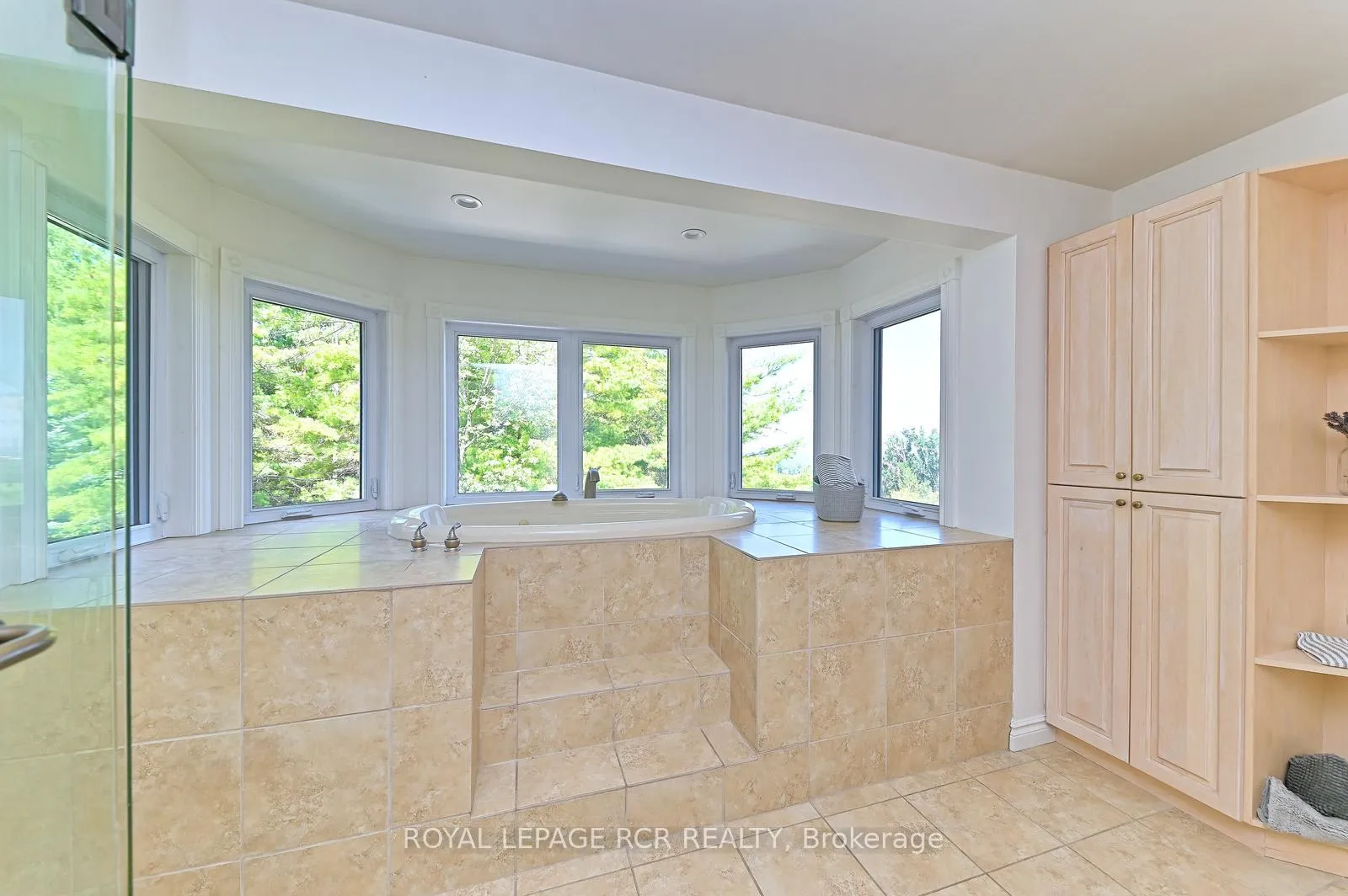 Photo 23 of 1614 Nottawasaga Concession Rd 10, Clearview, Rural Clearview — HOMEH