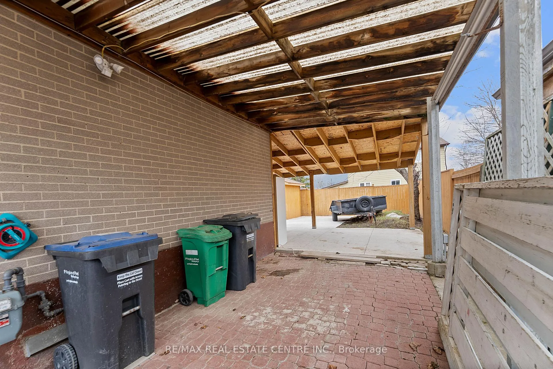 Photo 37 of 62 Flamingo Crescent, Brampton, Southgate — HOMEH