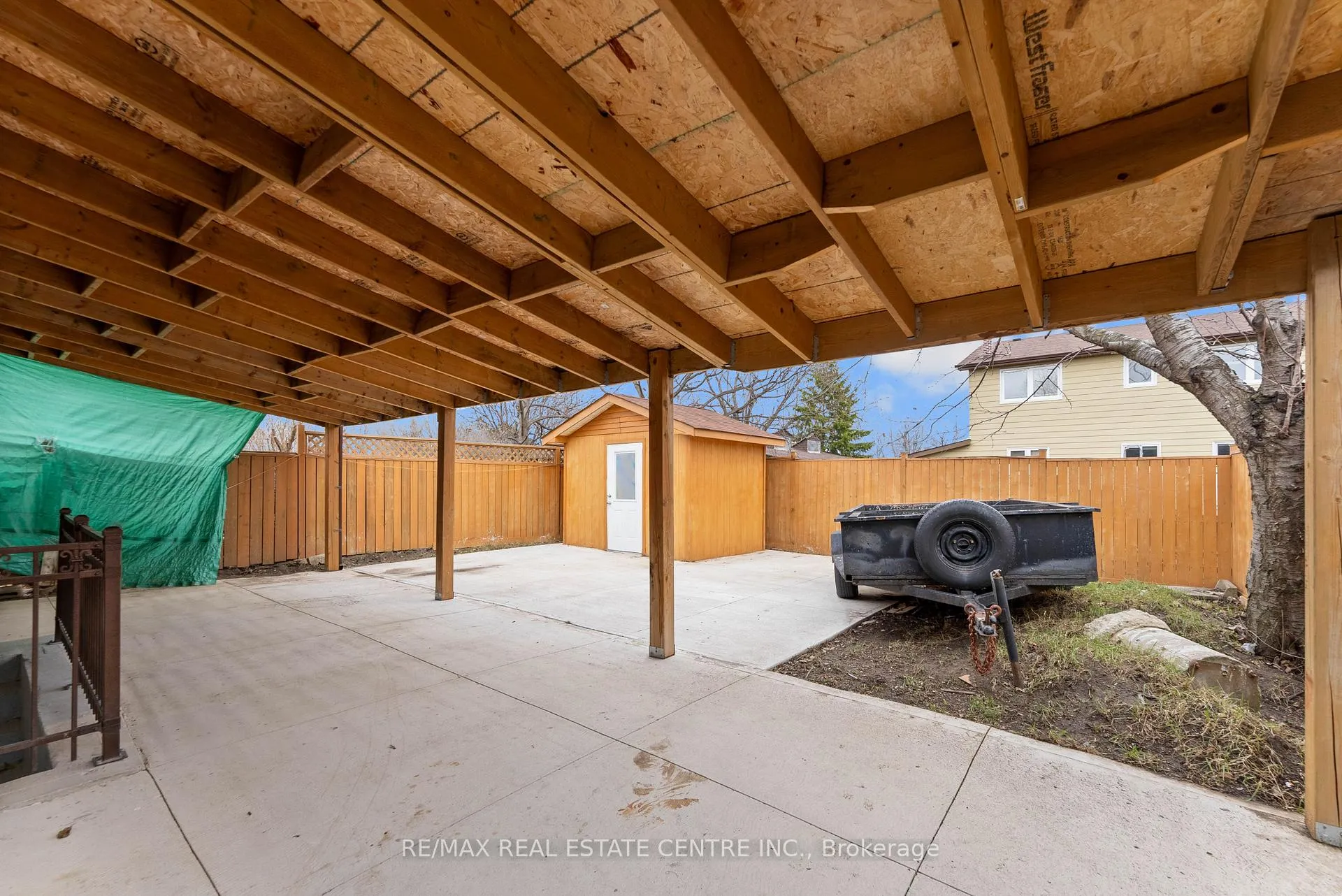 Photo 38 of 62 Flamingo Crescent, Brampton, Southgate — HOMEH