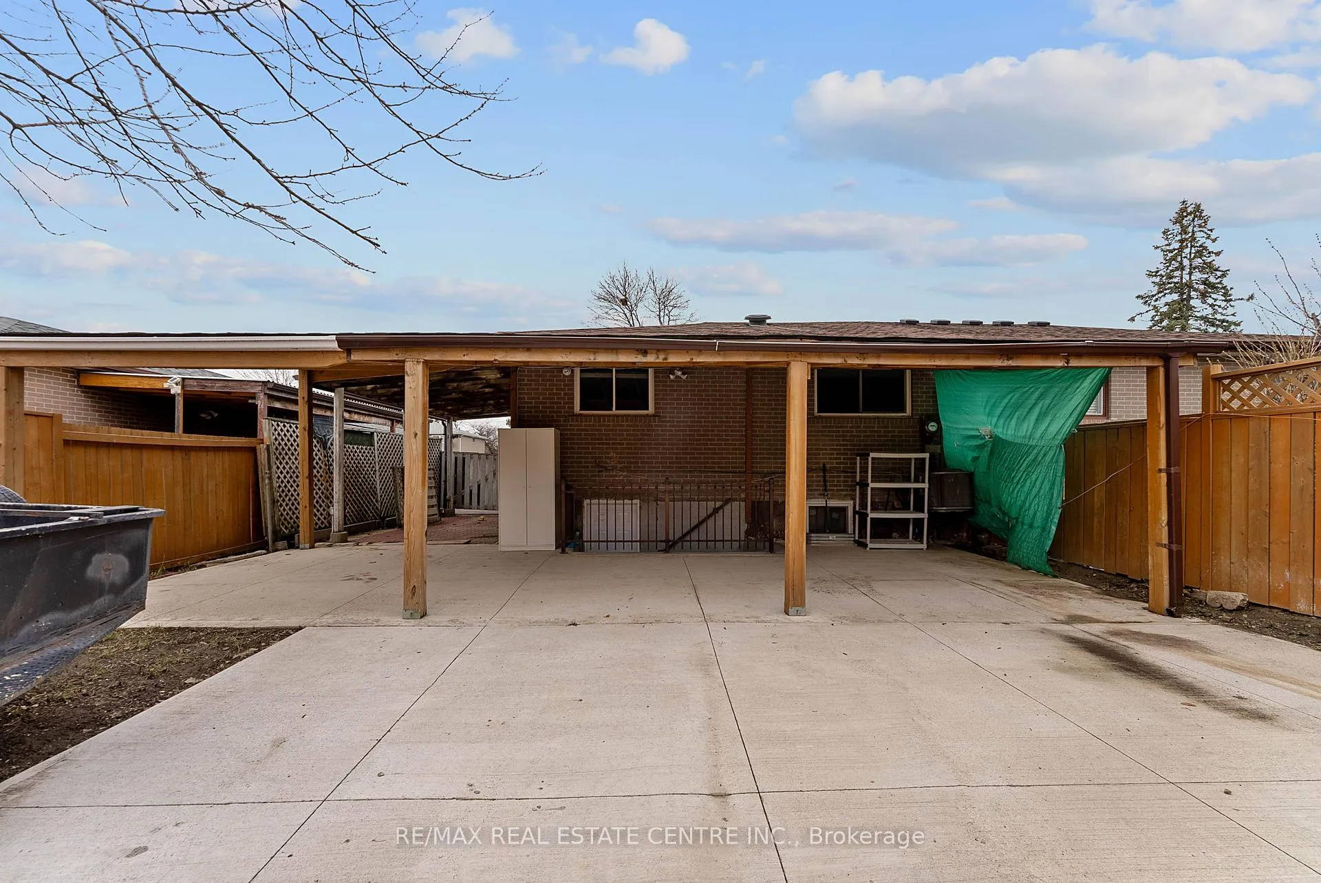 Photo 40 of 62 Flamingo Crescent, Brampton, Southgate — HOMEH