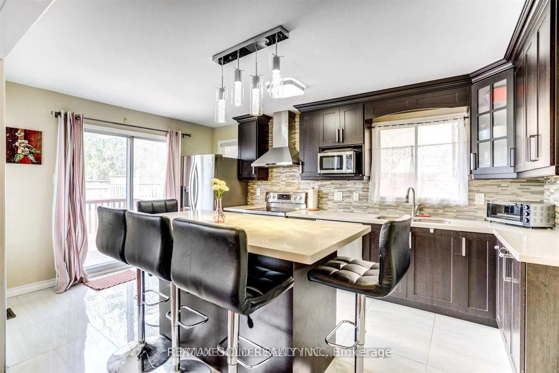 Photo 3 of Unit Upper, 36 Candy Crescent, Brampton, Northwood Park — HOMEH