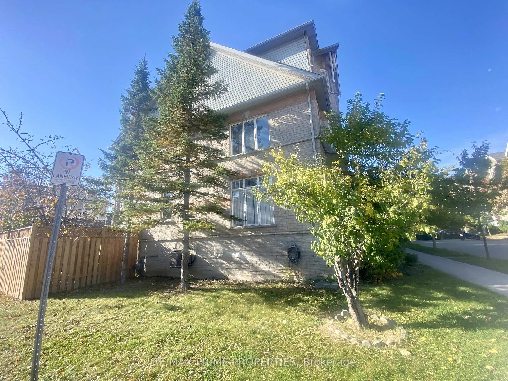 Photo 21 of 119 Settlement Park Avenue, Markham, Cornell — HOMEH