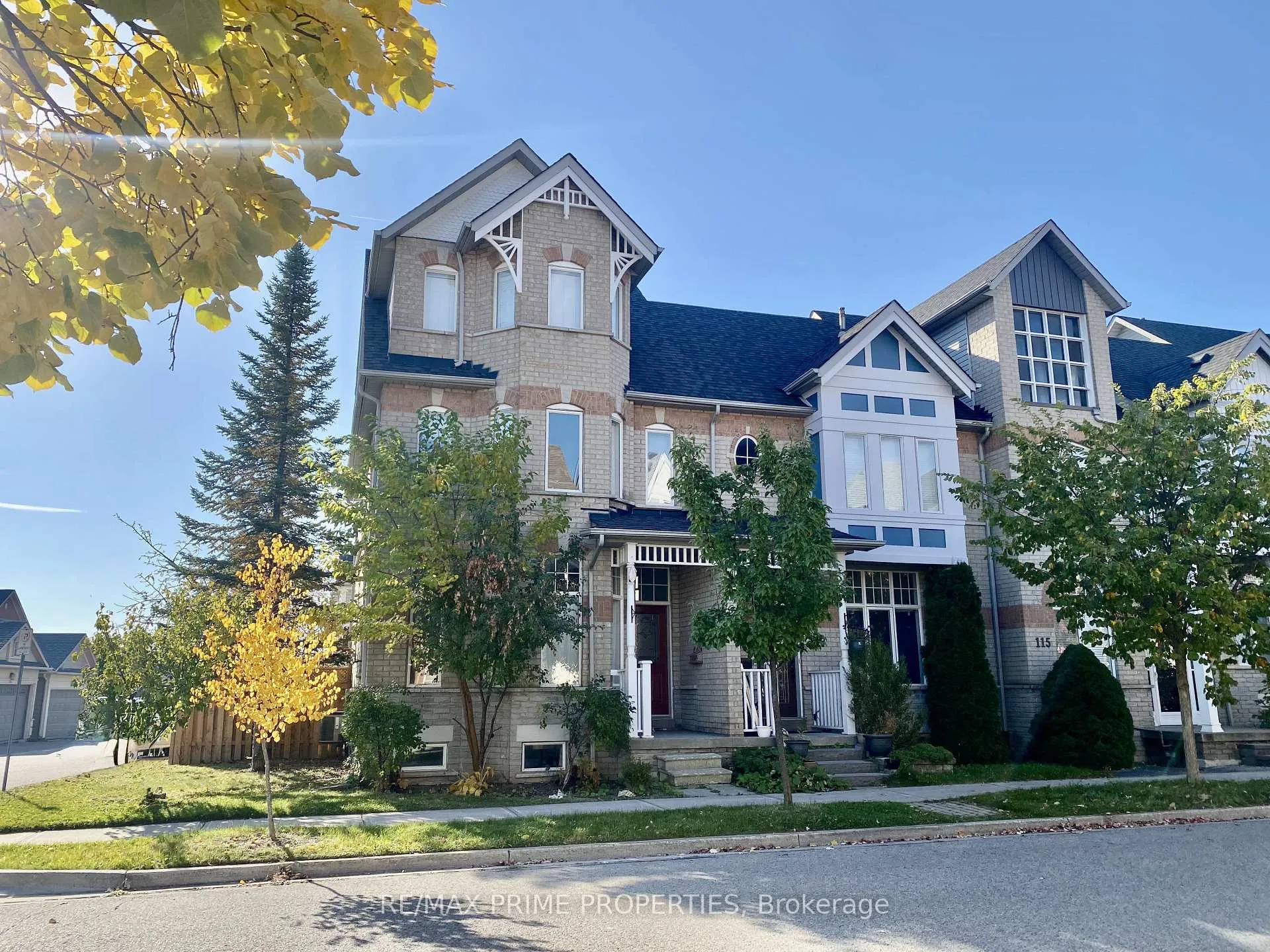 Photo 22 of 119 Settlement Park Avenue, Markham, Cornell — HOMEH