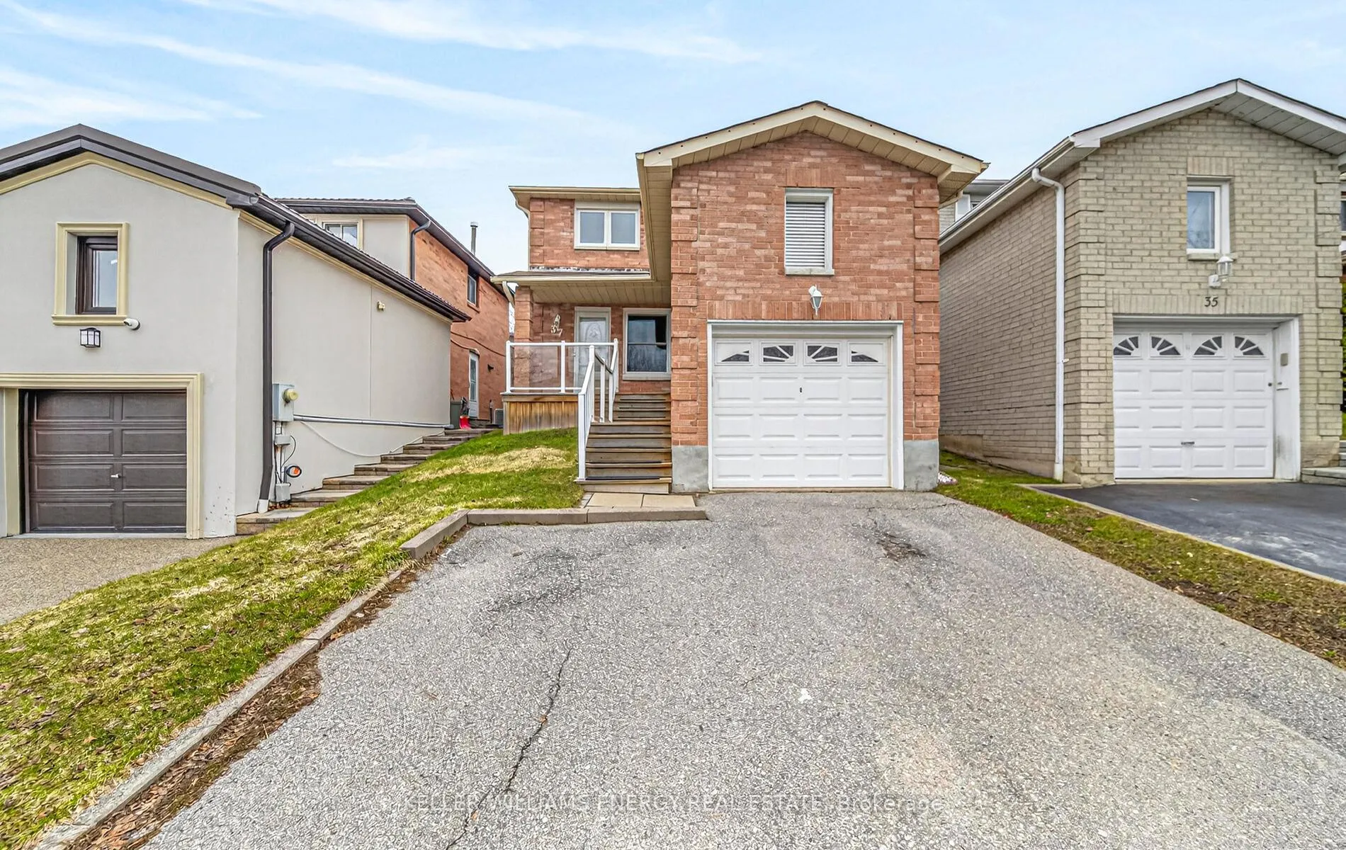 Photo 1 of 37 Palmer Drive, Ajax, Central — HOMEH