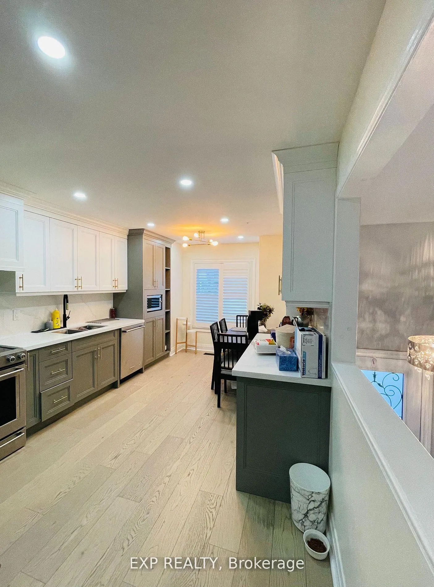 Photo 6 of 87 Kelso Crescent, Vaughan, Maple — HOMEH