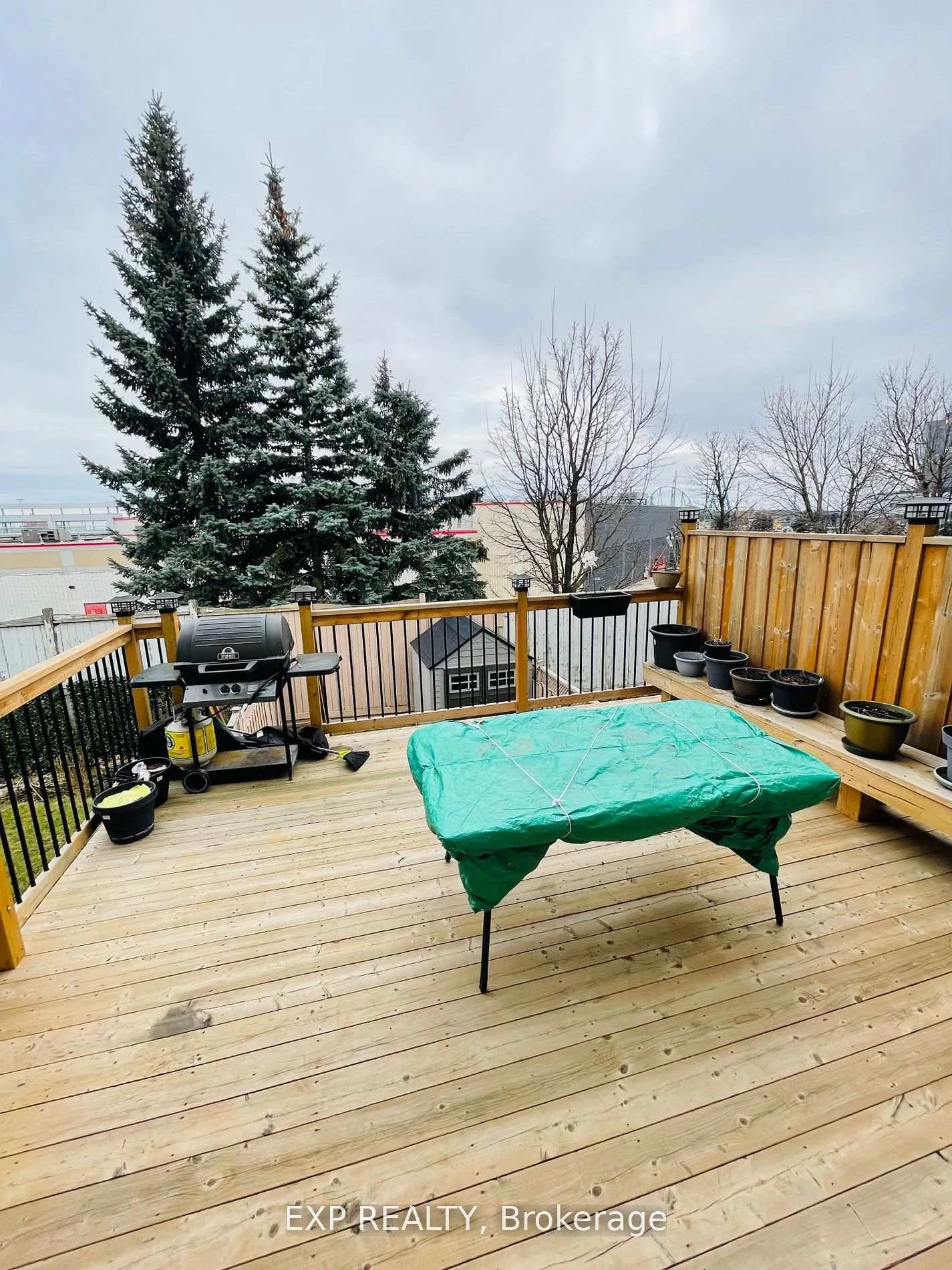 Photo 8 of 87 Kelso Crescent, Vaughan, Maple — HOMEH
