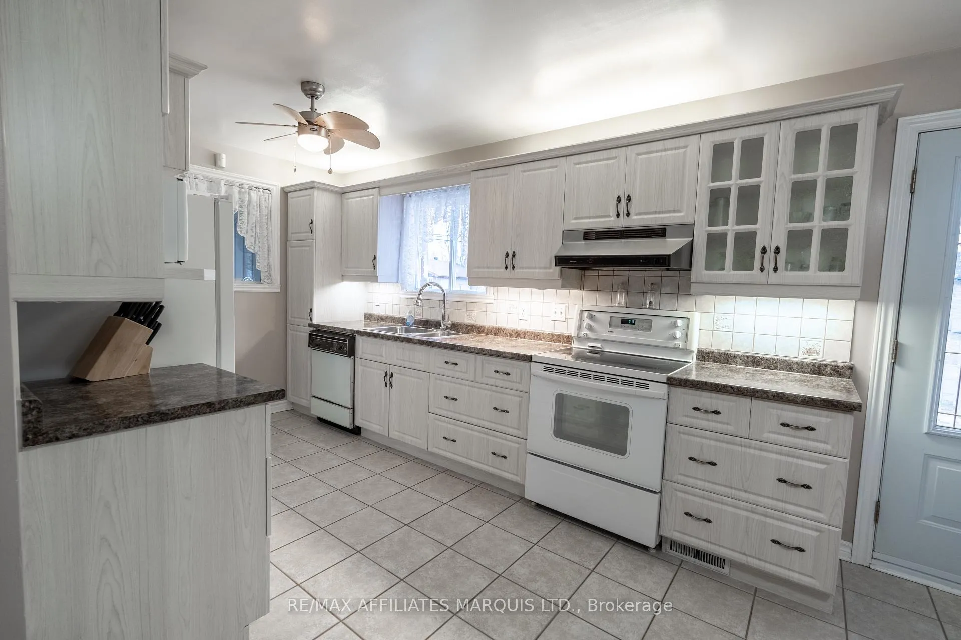 Photo 7 of 661 St Felix Street, Cornwall — HOMEH