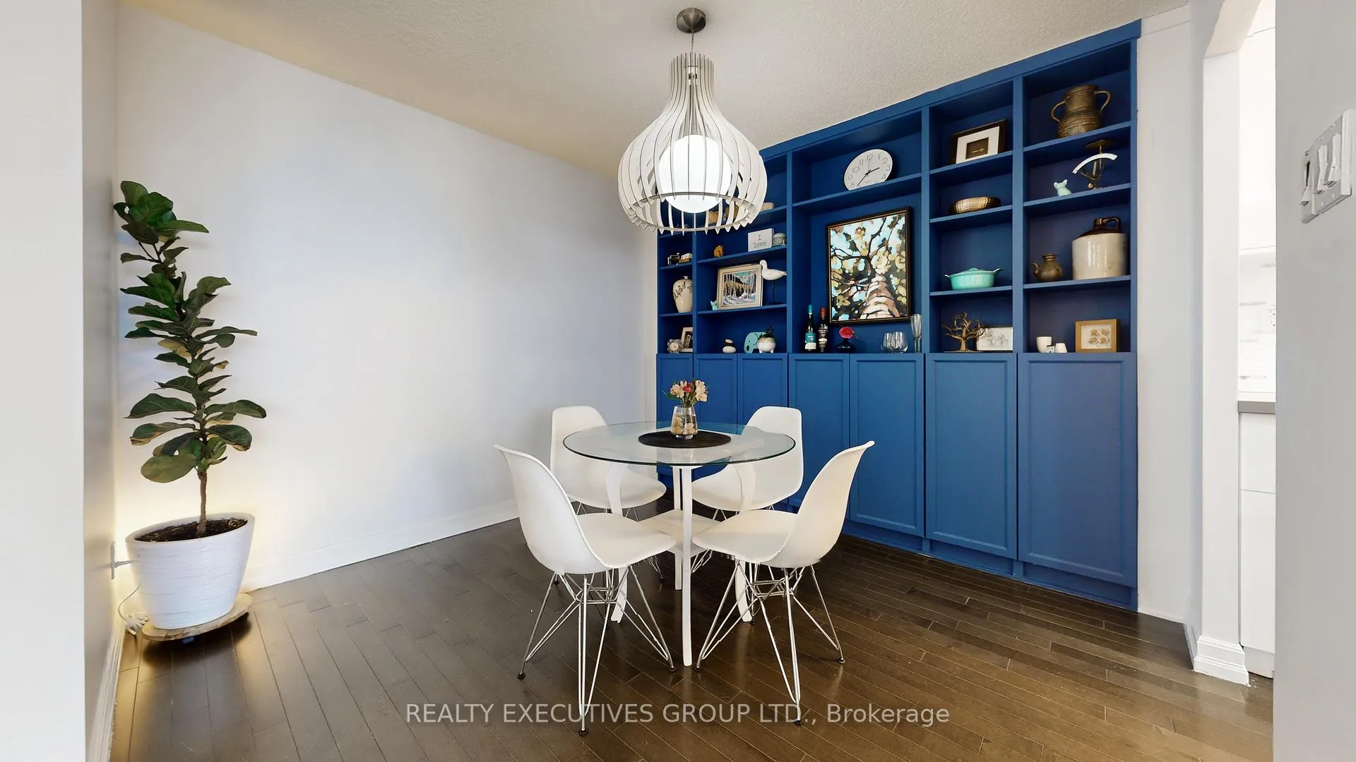 Photo 9 of Unit 1106, 7811 Yonge Street, Markham, Thornhill — HOMEH