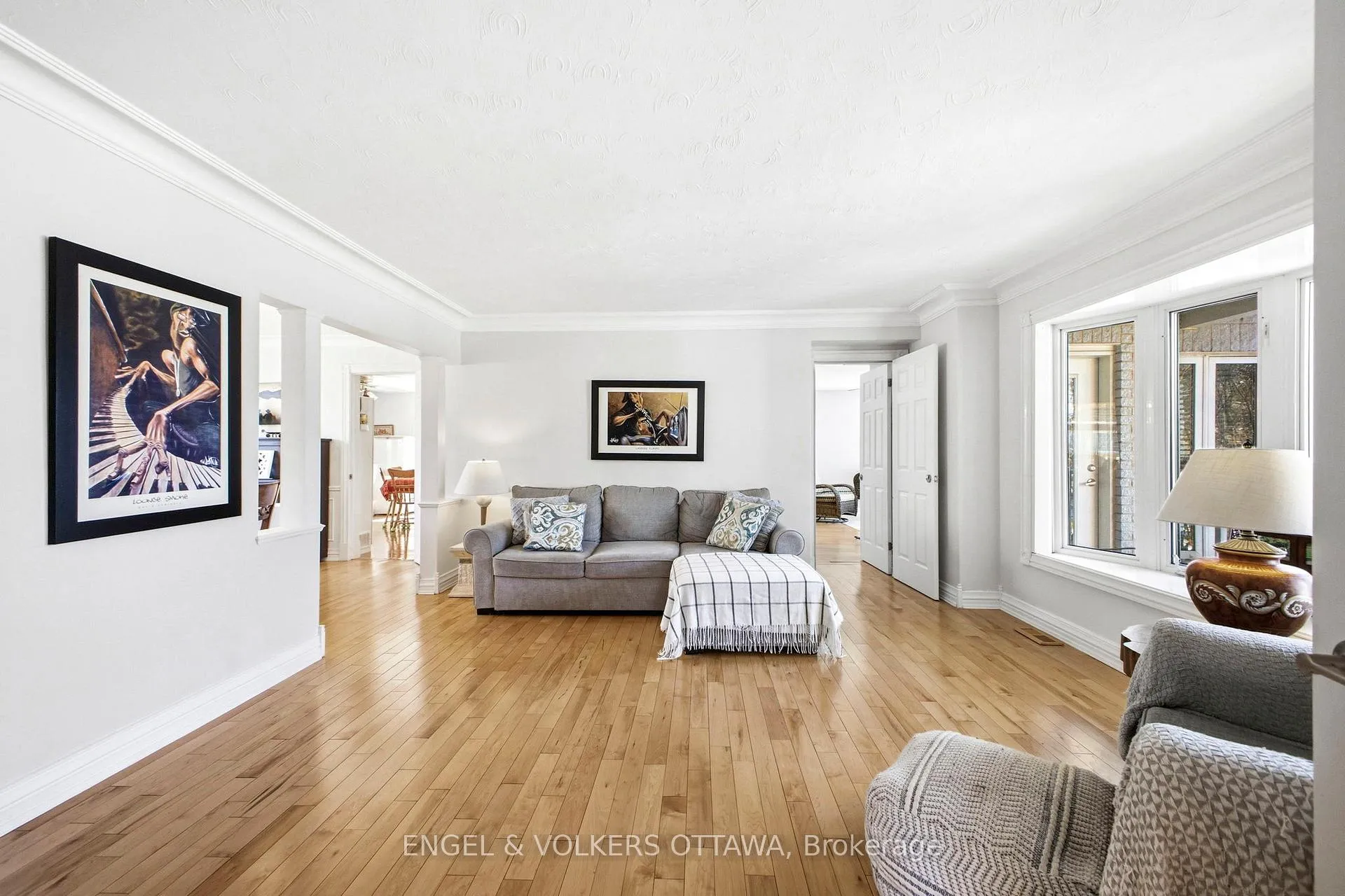 Photo 12 of 1495 Belcourt Boulevard, Ottawa, Orleans/Sunridge — HOMEH