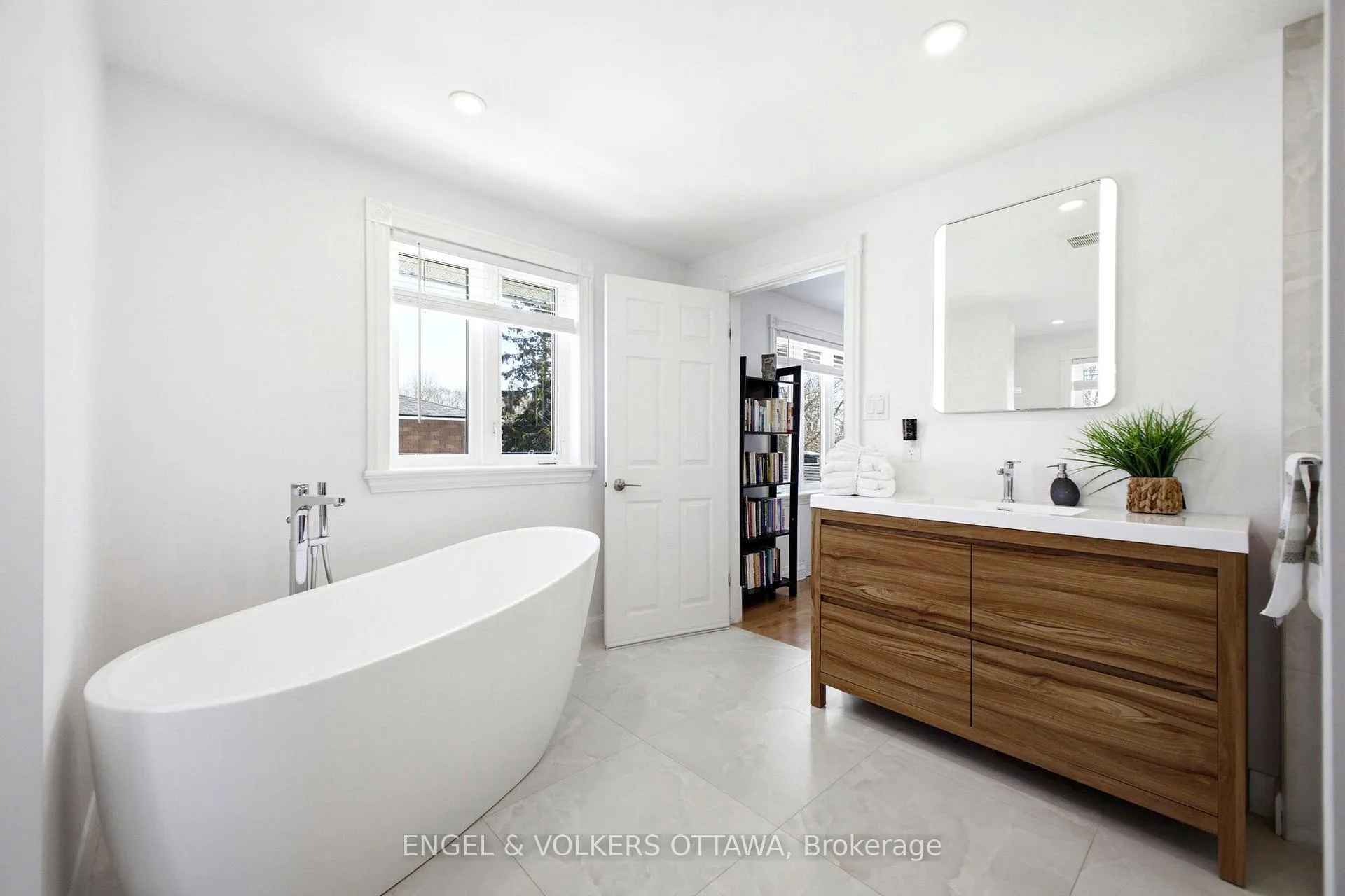 Photo 27 of 1495 Belcourt Boulevard, Ottawa, Orleans/Sunridge — HOMEH