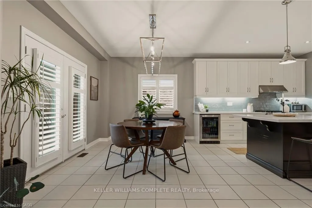 Photo 14 of 39 Turi Drive, Hamilton, Rural Glanbrook — HOMEH
