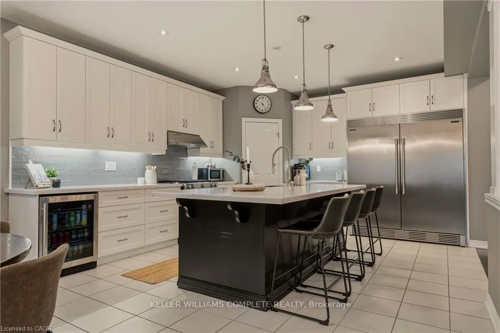 Photo 17 of 39 Turi Drive, Hamilton, Rural Glanbrook — HOMEH