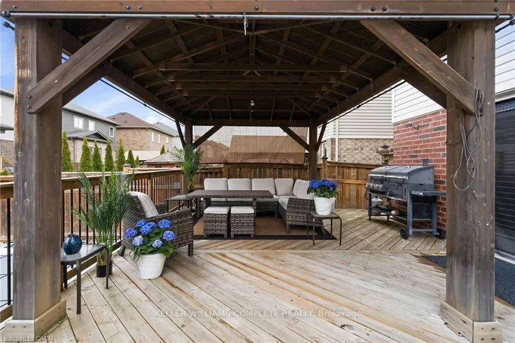 Photo 34 of 39 Turi Drive, Hamilton, Rural Glanbrook — HOMEH