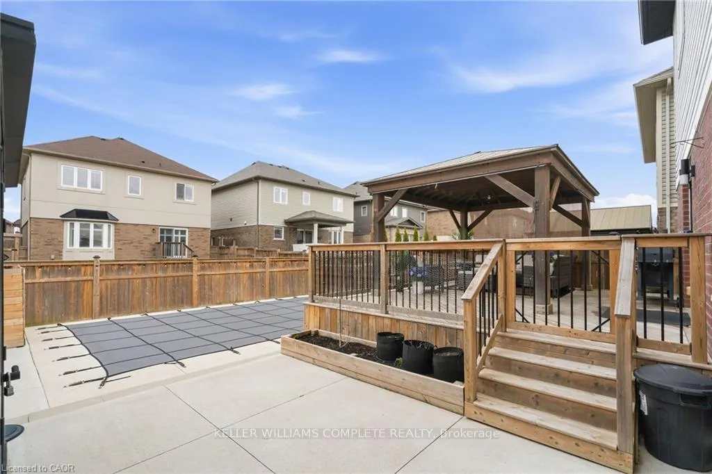 Photo 35 of 39 Turi Drive, Hamilton, Rural Glanbrook — HOMEH