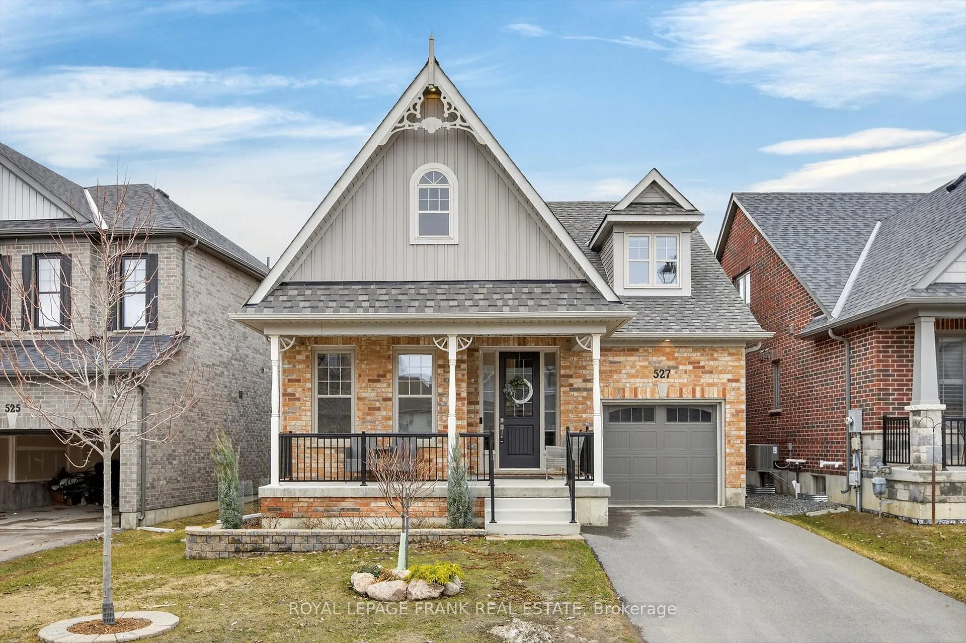 Photo 1 of 527 MacIntosh Grove, Peterborough, Northcrest Ward 5 — HOMEH