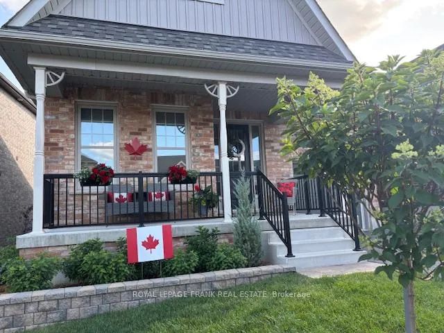 Photo 3 of 527 MacIntosh Grove, Peterborough, Northcrest Ward 5 — HOMEH