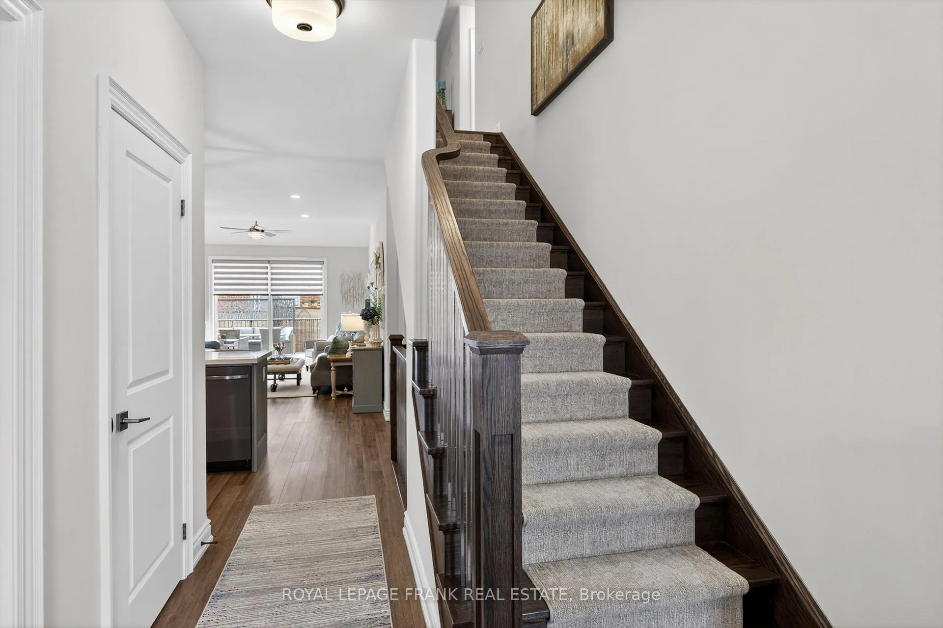 Photo 23 of 527 MacIntosh Grove, Peterborough, Northcrest Ward 5 — HOMEH