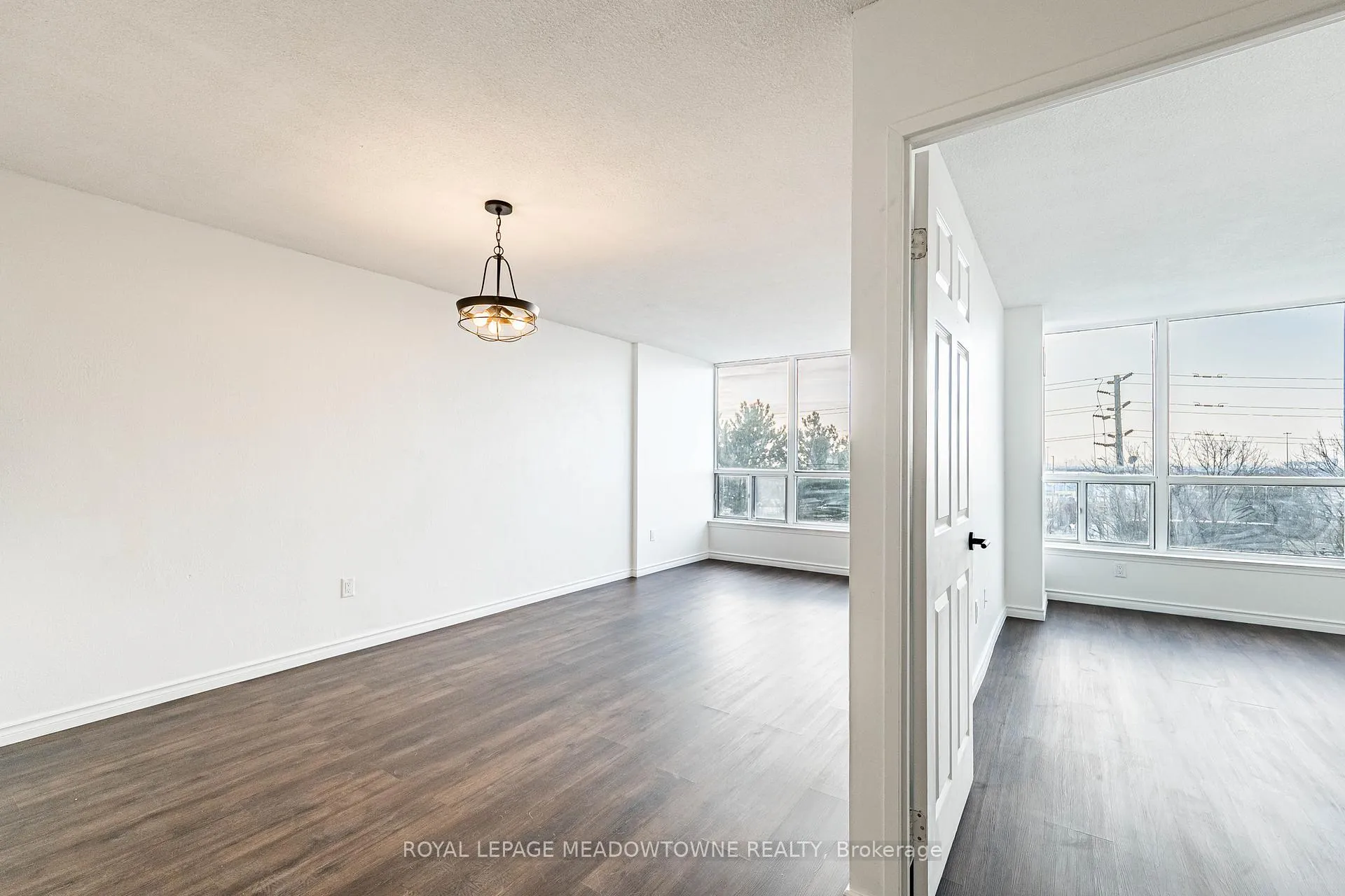 Photo 4 of Unit 409, 12 Laurelcrest Street, Brampton, Queen Street Corridor — HOMEH