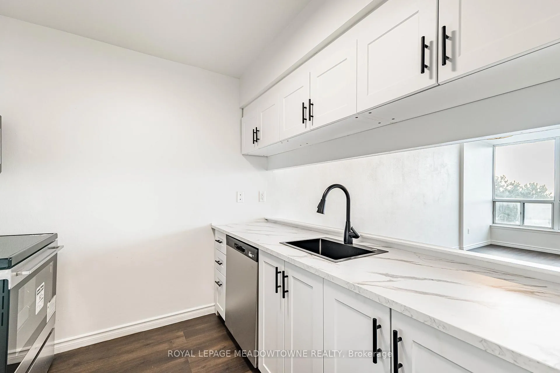 Photo 17 of Unit 409, 12 Laurelcrest Street, Brampton, Queen Street Corridor — HOMEH