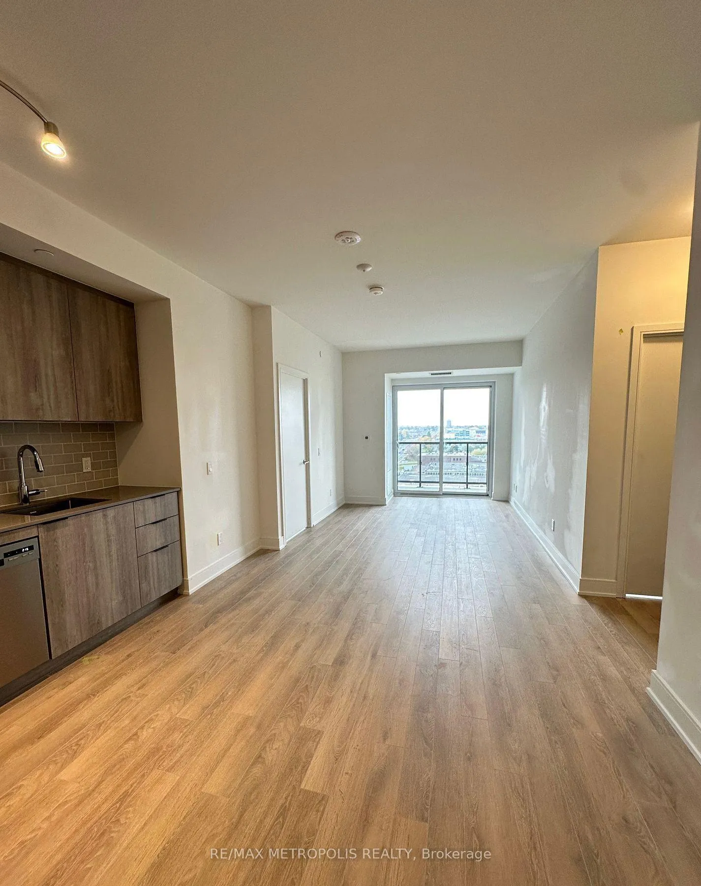 Photo 2 of Unit 902, 1350 Ellesmere Road, Scarborough, Bendale — HOMEH