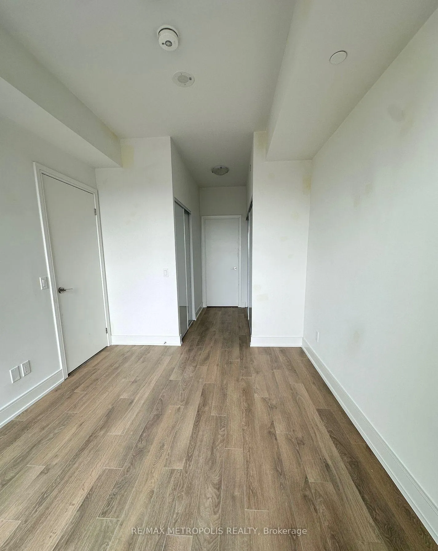 Photo 3 of Unit 902, 1350 Ellesmere Road, Scarborough, Bendale — HOMEH