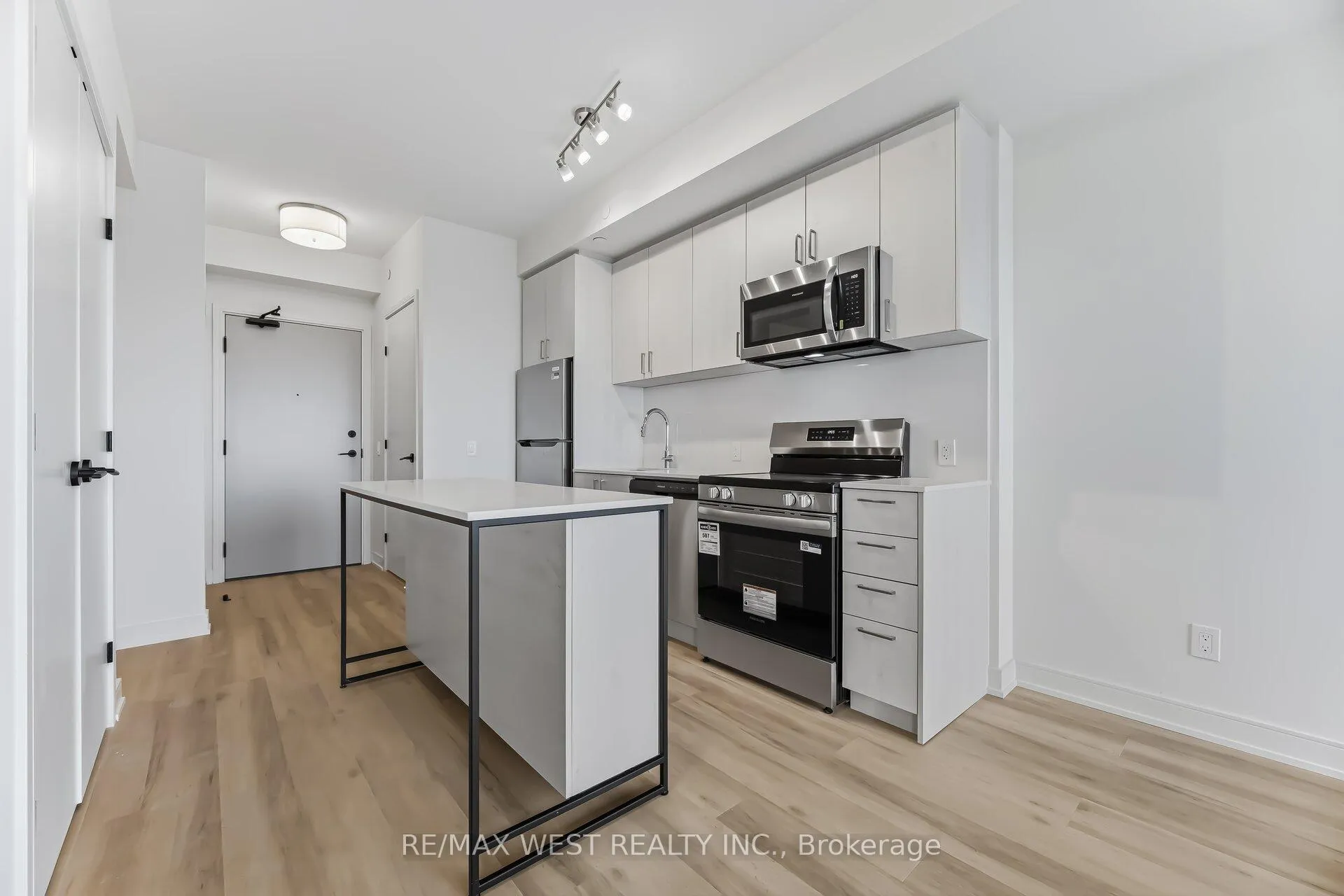 Photo 11 of Unit 1205, 8020 Derry Road W, Milton, Coates — HOMEH