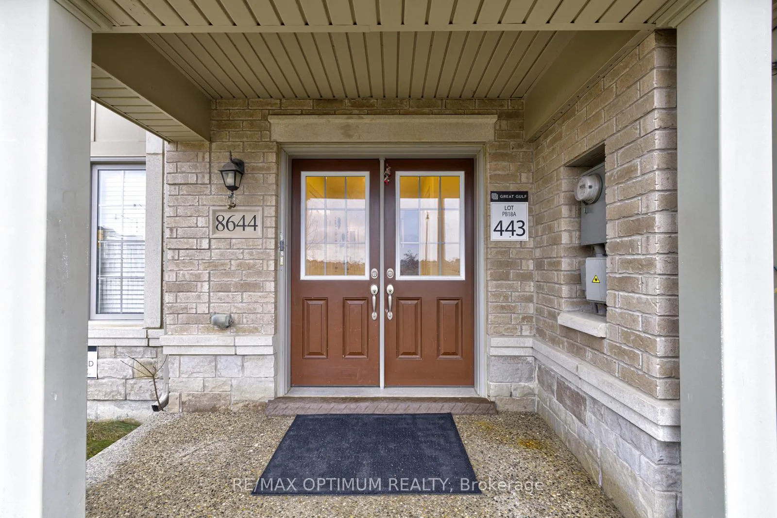 Photo 5 of 8644 Financial Drive, Brampton, Bram West — HOMEH