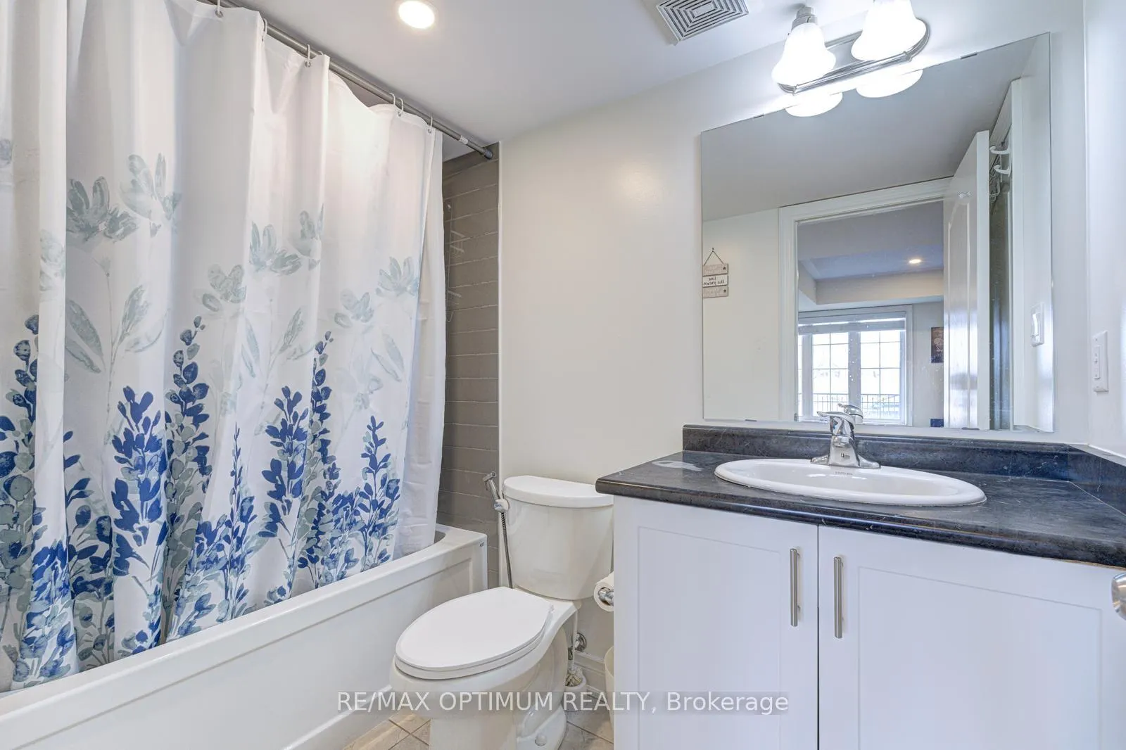 Photo 13 of 8644 Financial Drive, Brampton, Bram West — HOMEH