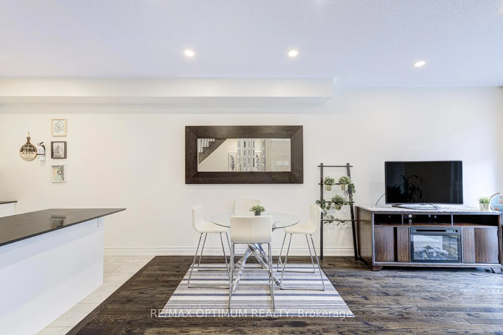 Photo 16 of 8644 Financial Drive, Brampton, Bram West — HOMEH