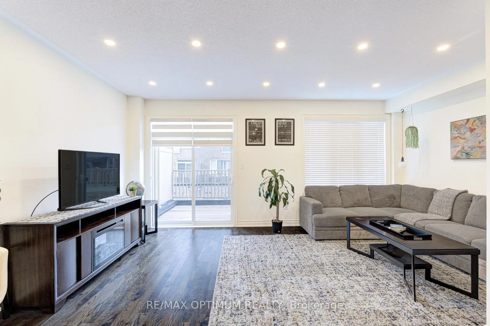 Photo 20 of 8644 Financial Drive, Brampton, Bram West — HOMEH
