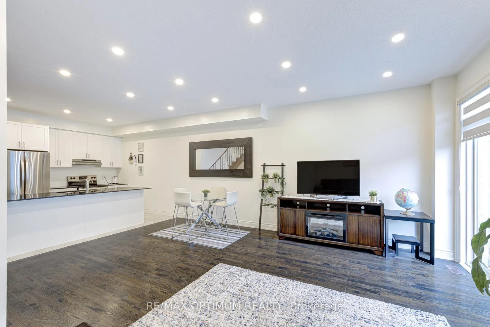 Photo 24 of 8644 Financial Drive, Brampton, Bram West — HOMEH