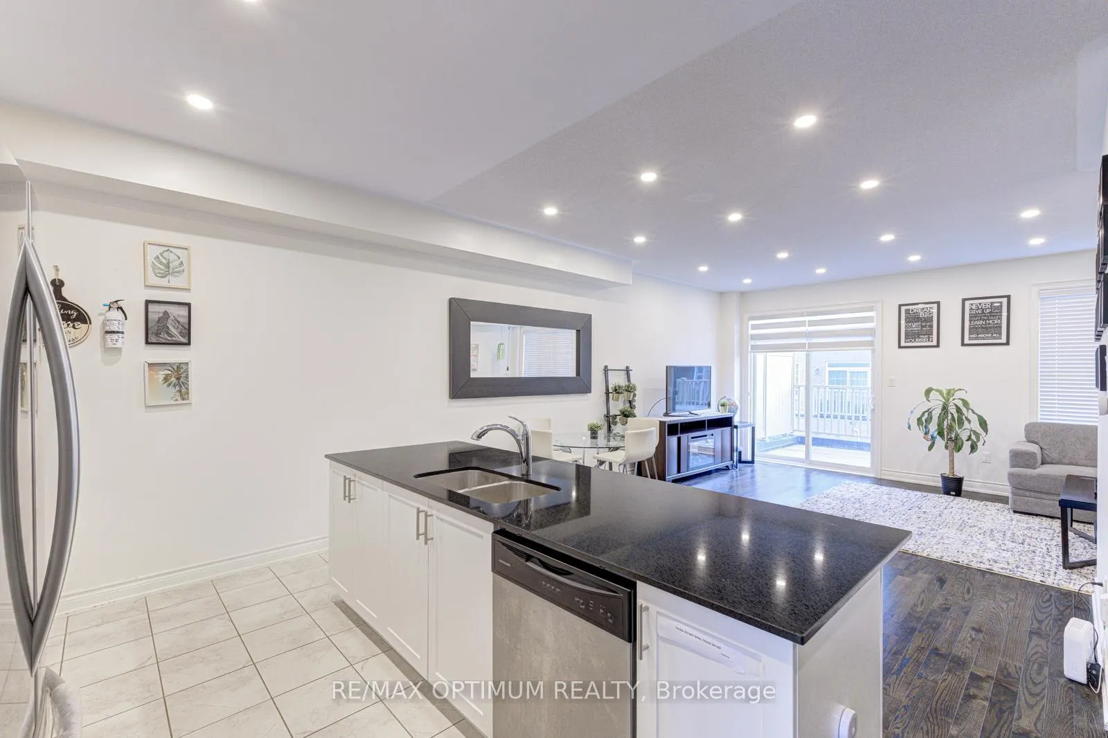Photo 28 of 8644 Financial Drive, Brampton, Bram West — HOMEH