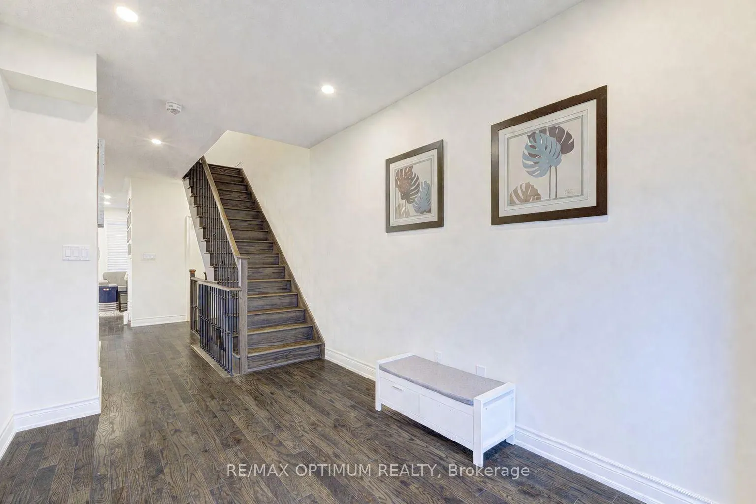 Photo 34 of 8644 Financial Drive, Brampton, Bram West — HOMEH