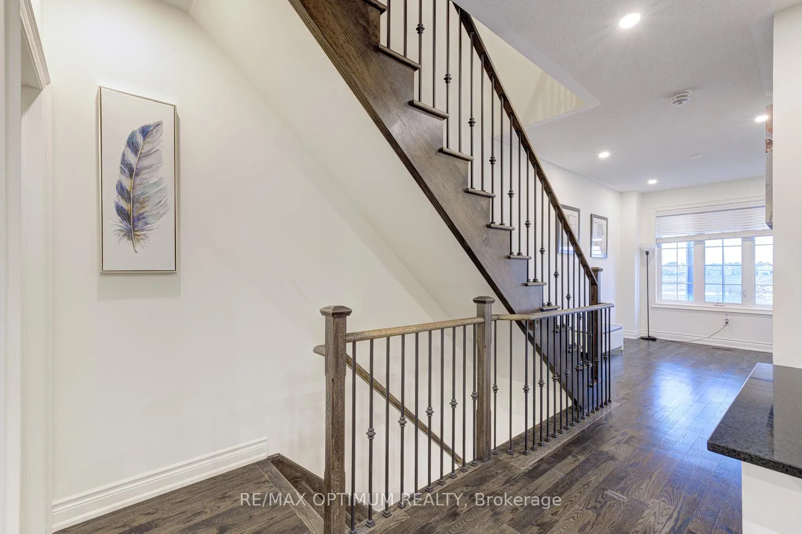 Photo 35 of 8644 Financial Drive, Brampton, Bram West — HOMEH