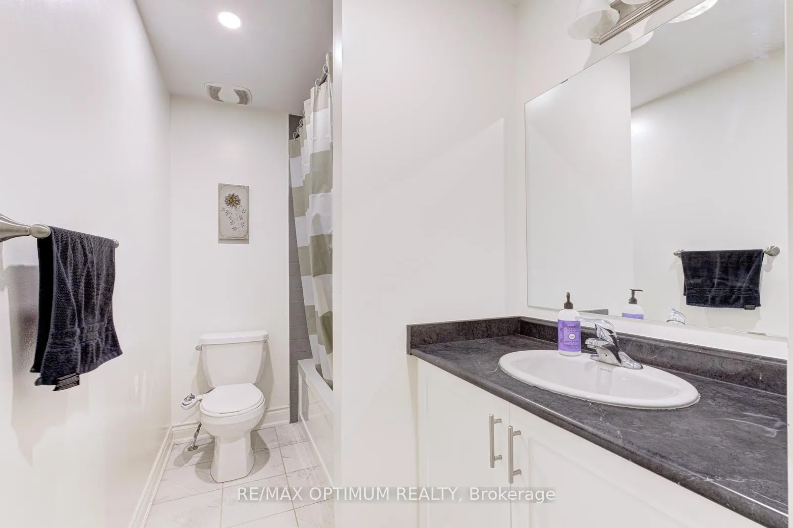 Photo 41 of 8644 Financial Drive, Brampton, Bram West — HOMEH