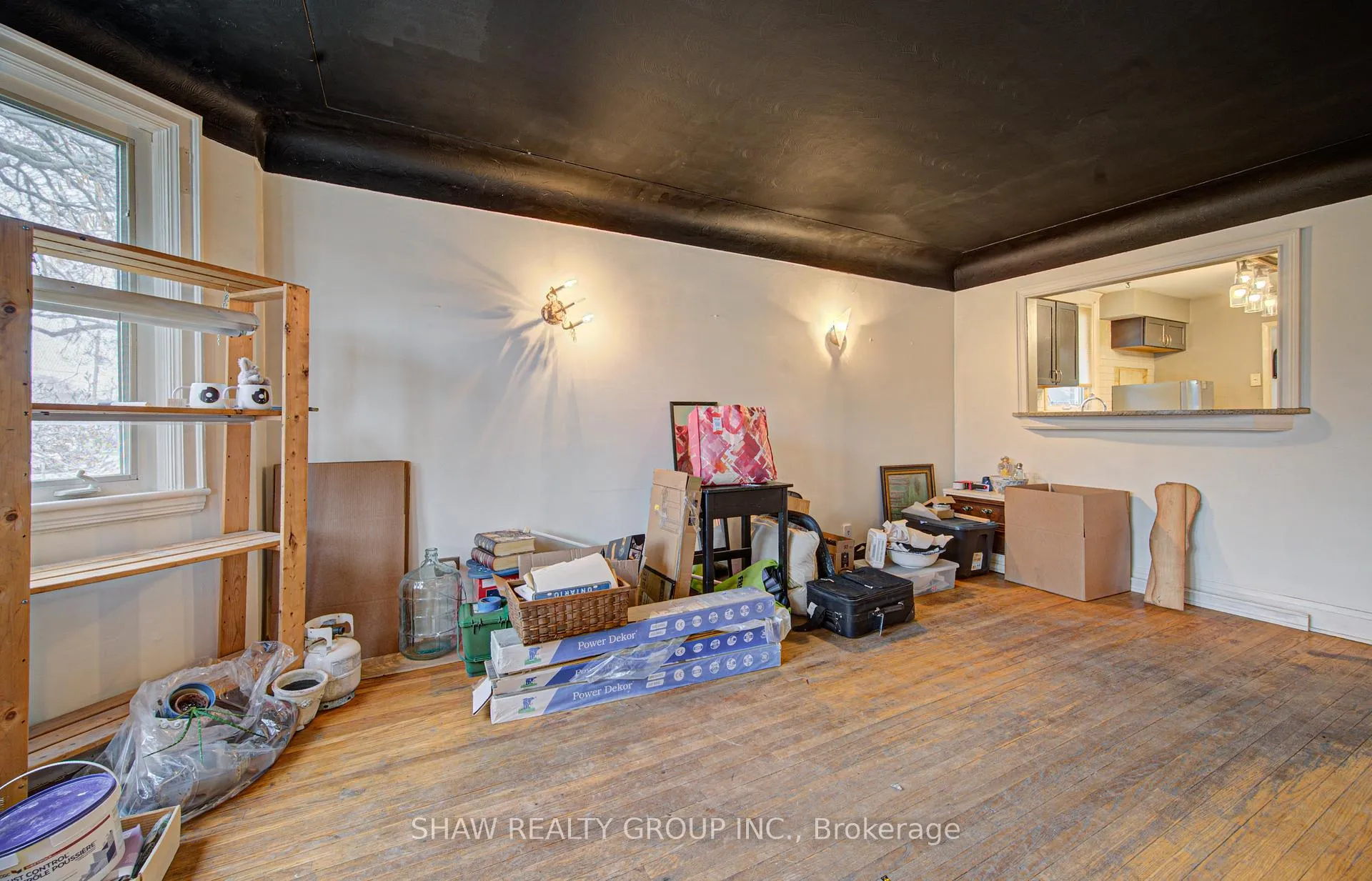 Photo 3 of 119 Cameron Avenue S, Hamilton, Bartonville — HOMEH