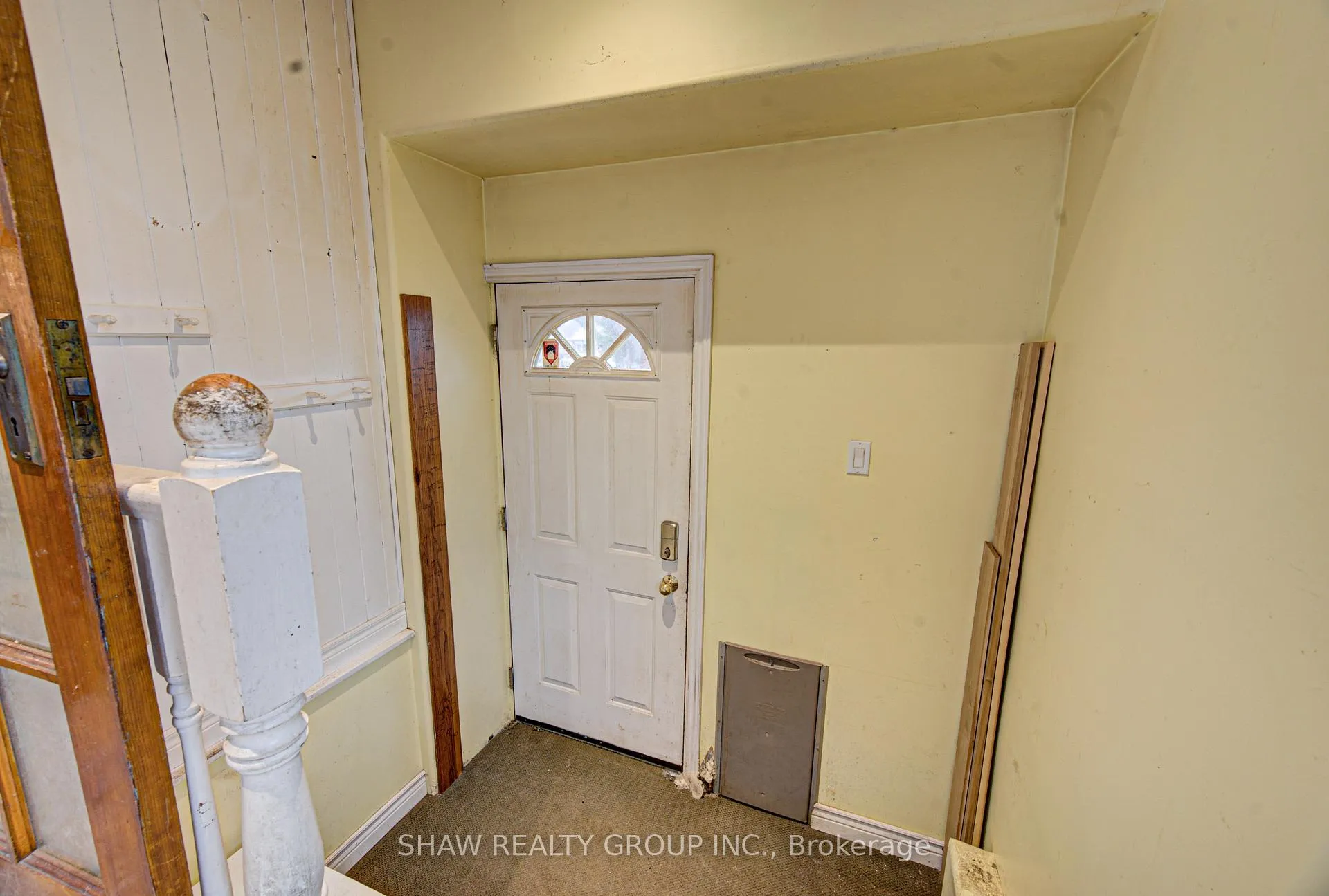 Photo 19 of 119 Cameron Avenue S, Hamilton, Bartonville — HOMEH