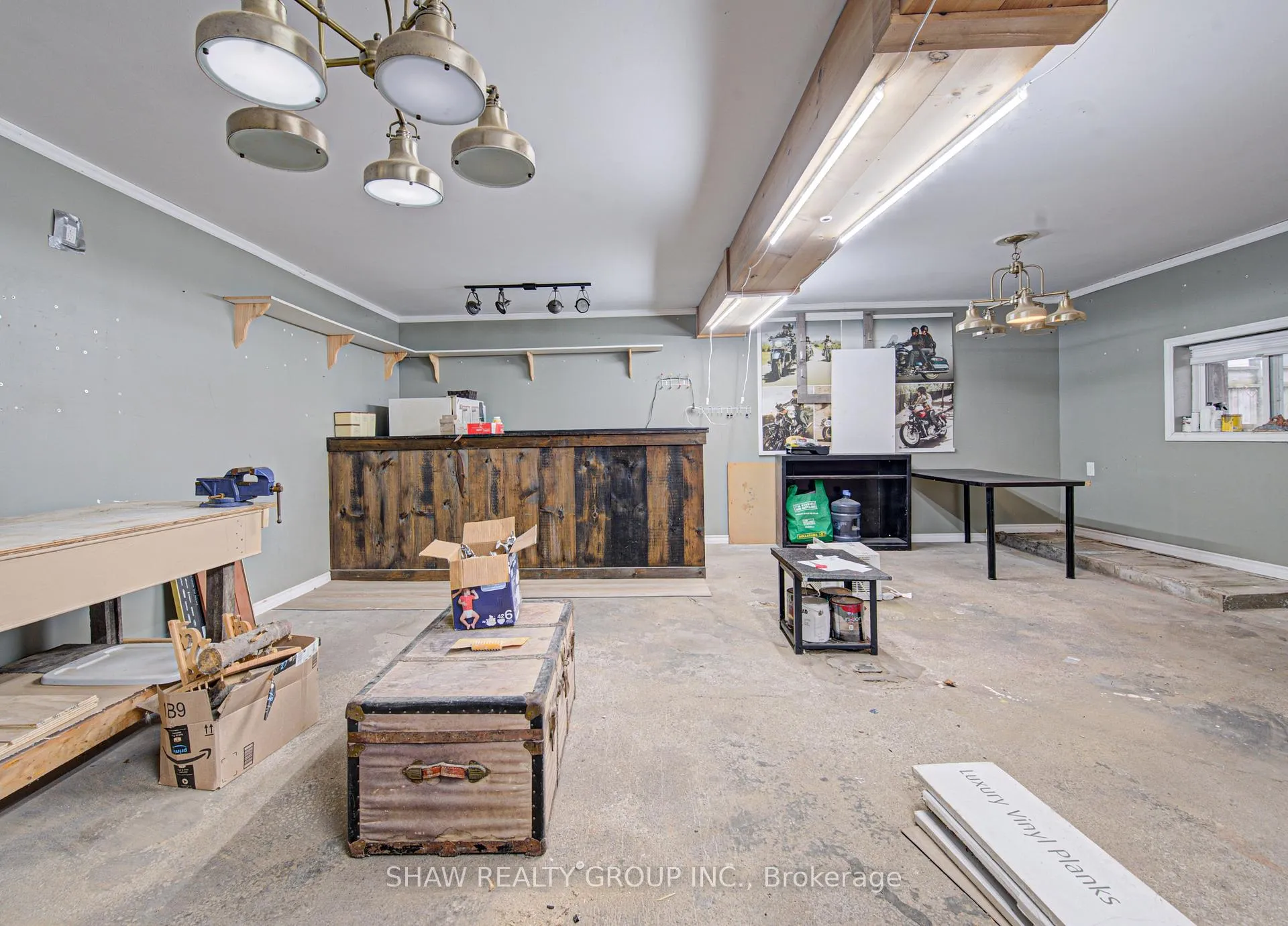 Photo 21 of 119 Cameron Avenue S, Hamilton, Bartonville — HOMEH