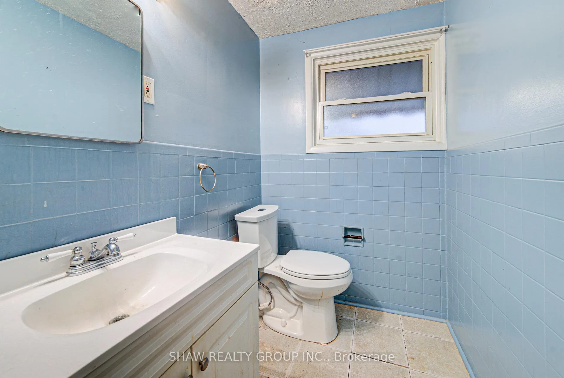 Photo 28 of 119 Cameron Avenue S, Hamilton, Bartonville — HOMEH