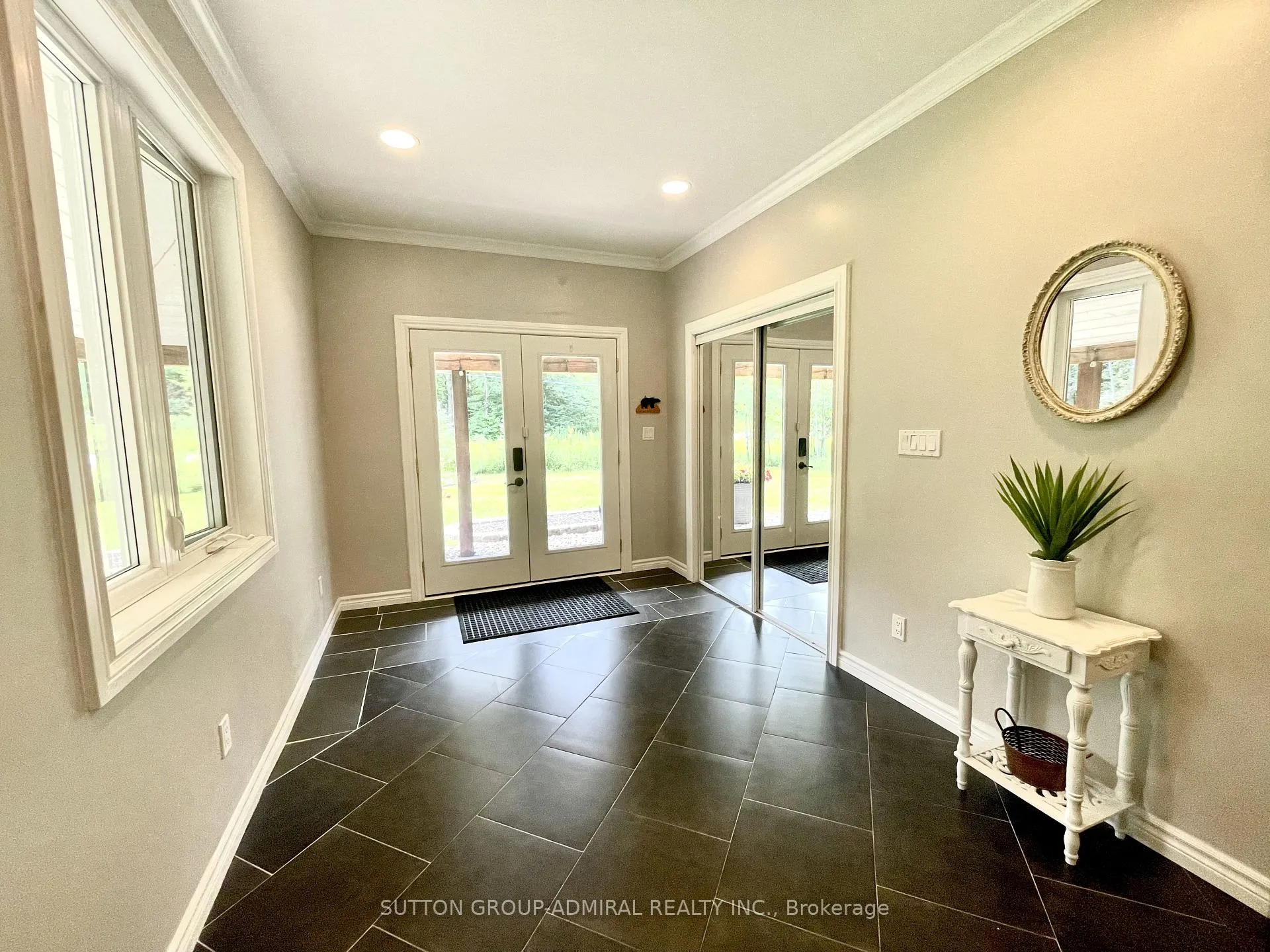 Photo 6 of 1579 Golden Beach Road, Bracebridge, Monck (Bracebridge) — HOMEH