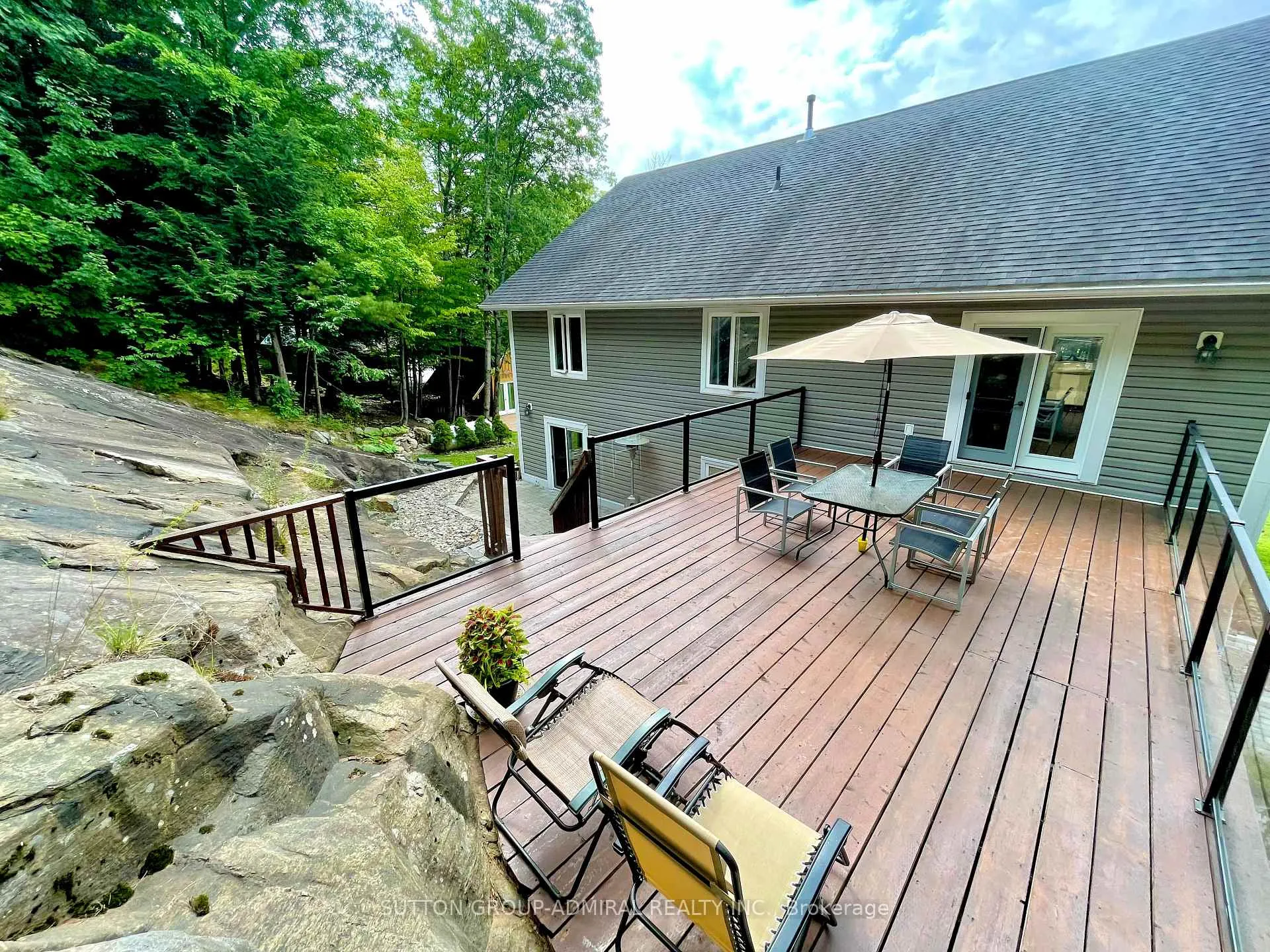 Photo 23 of 1579 Golden Beach Road, Bracebridge, Monck (Bracebridge) — HOMEH