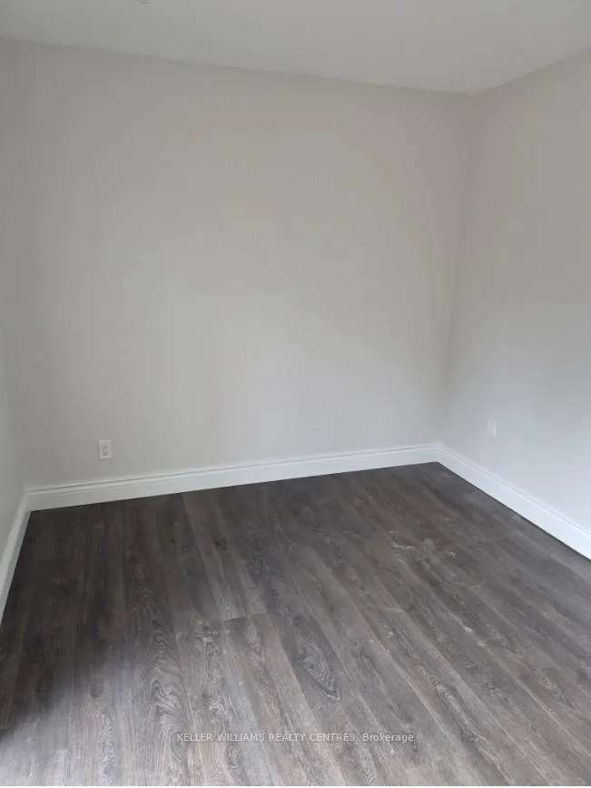 Photo 14 of Unit UPPER, 782 Botany Hill Crescent, Newmarket, Huron Heights-Leslie Valley — HOMEH
