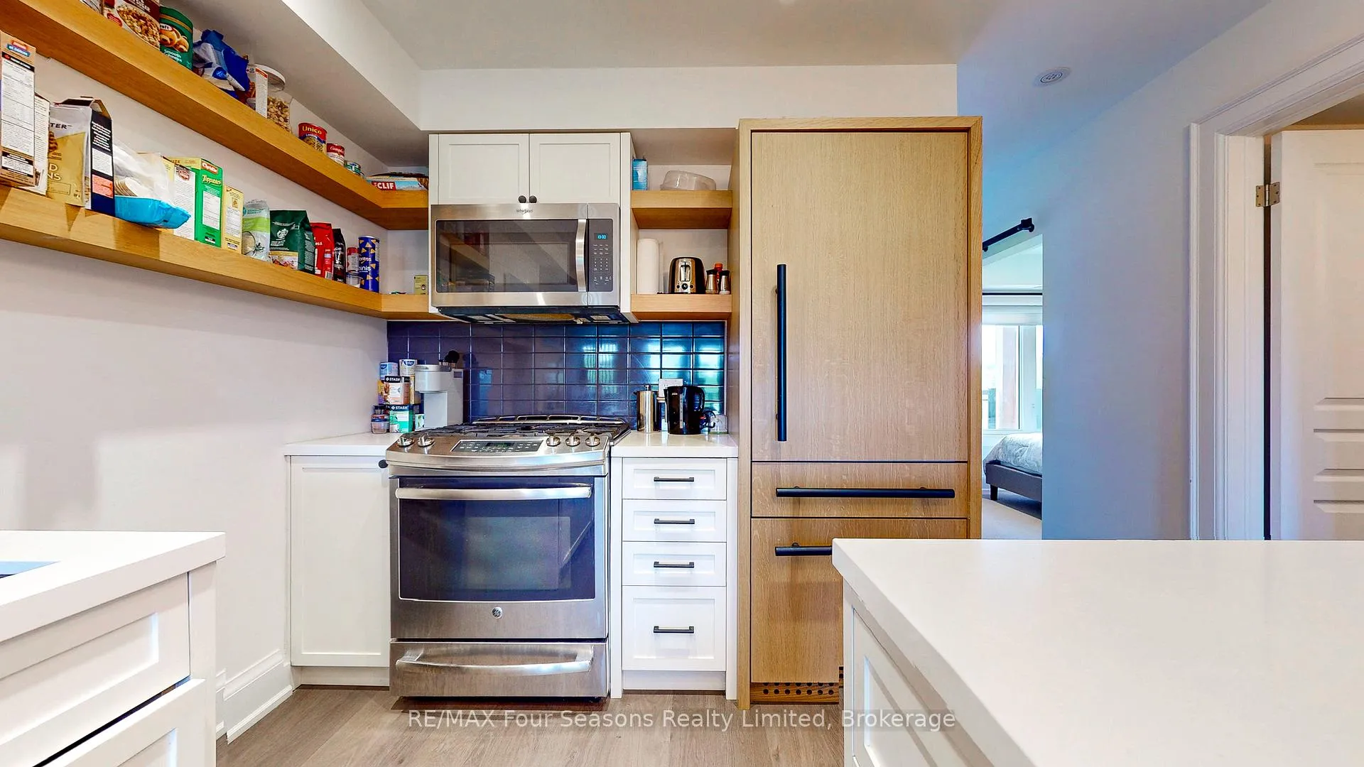 Photo 4 of Unit 203, 6 Anchorage Crescent, Collingwood — HOMEH