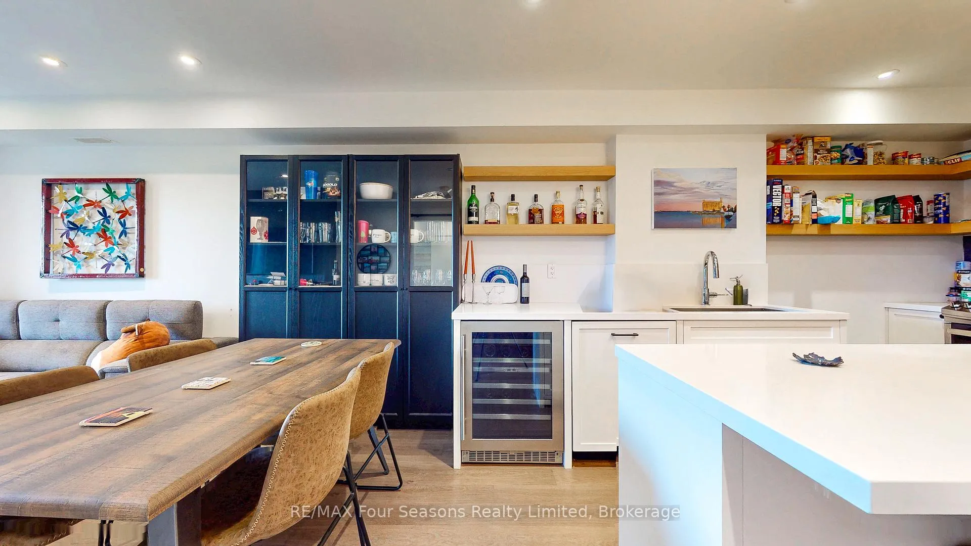 Photo 7 of Unit 203, 6 Anchorage Crescent, Collingwood — HOMEH
