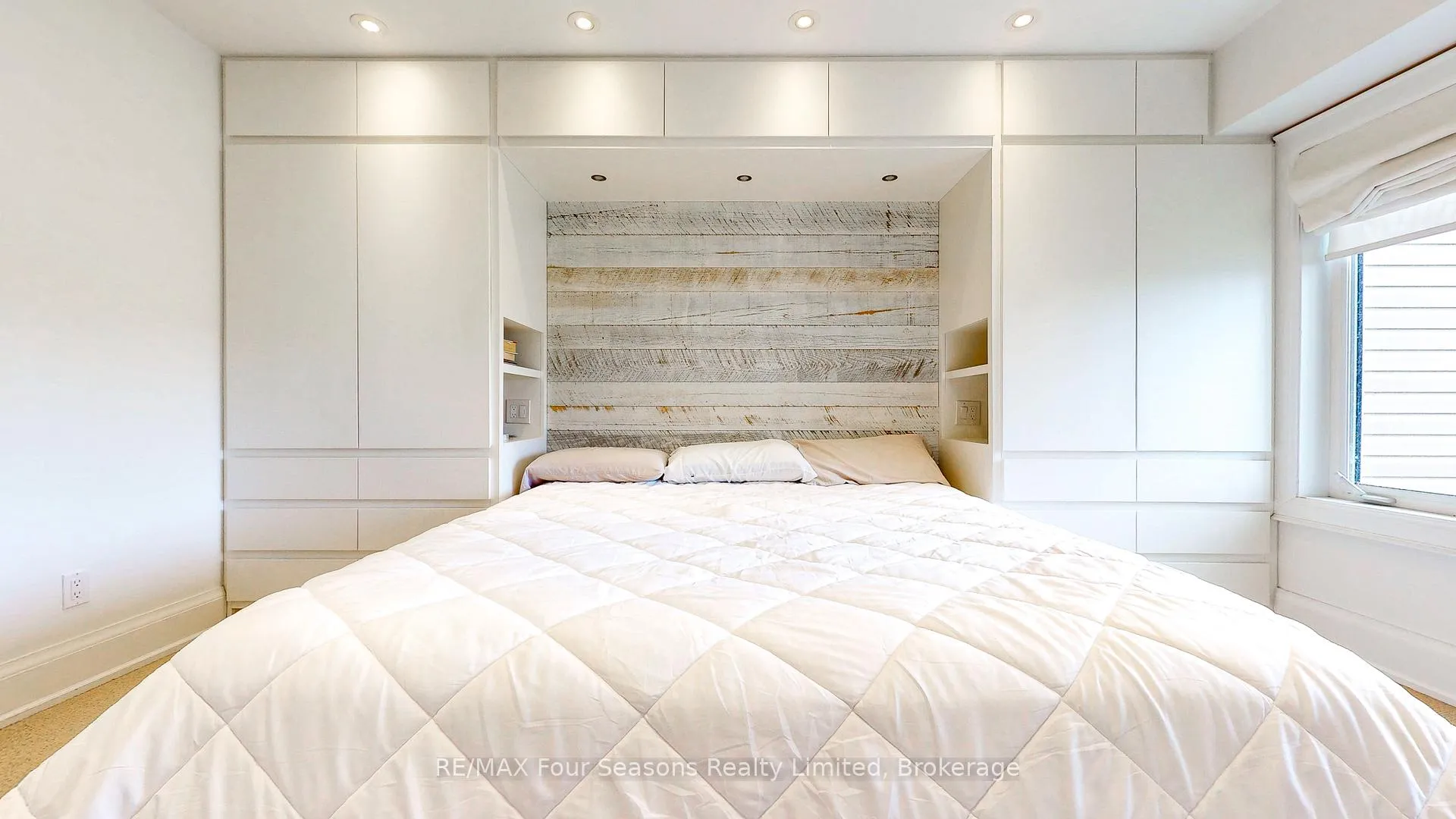 Photo 11 of Unit 203, 6 Anchorage Crescent, Collingwood — HOMEH