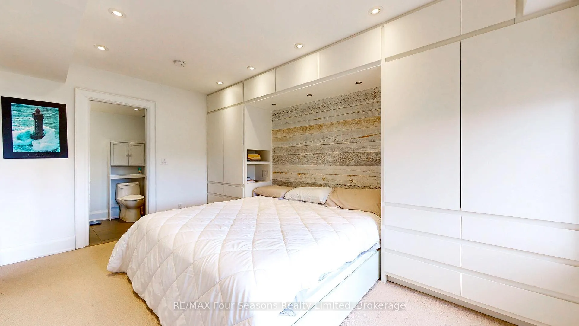 Photo 12 of Unit 203, 6 Anchorage Crescent, Collingwood — HOMEH