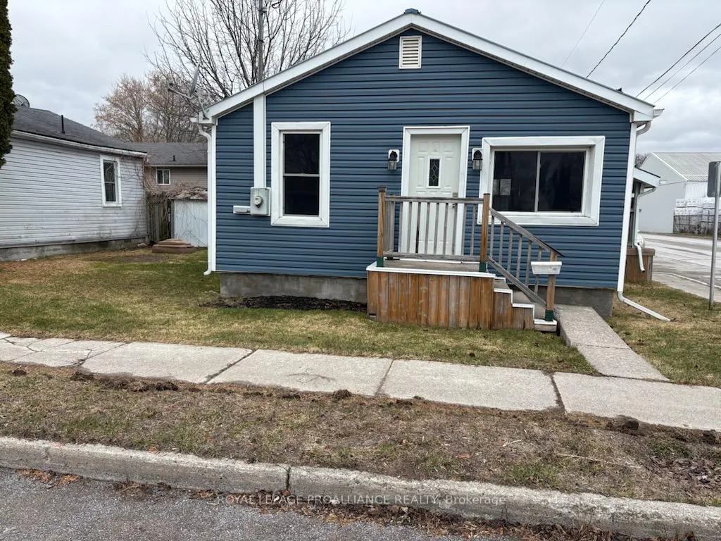 Photo 1 of 48 Bentinck Street W, Quinte West, Trenton Ward — HOMEH