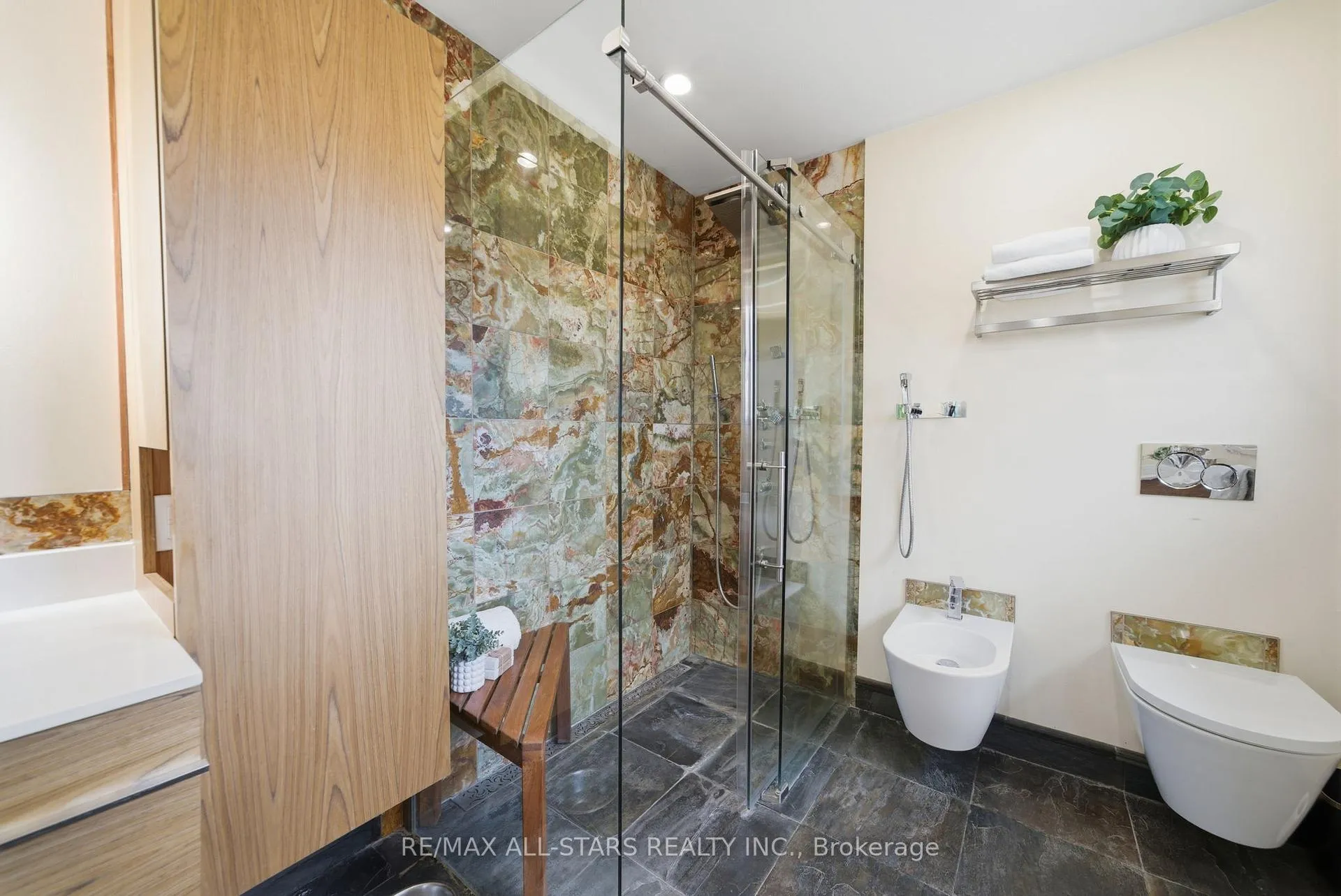 Photo 20 of 242 Stephenson Point Road, Scugog, Port Perry — HOMEH