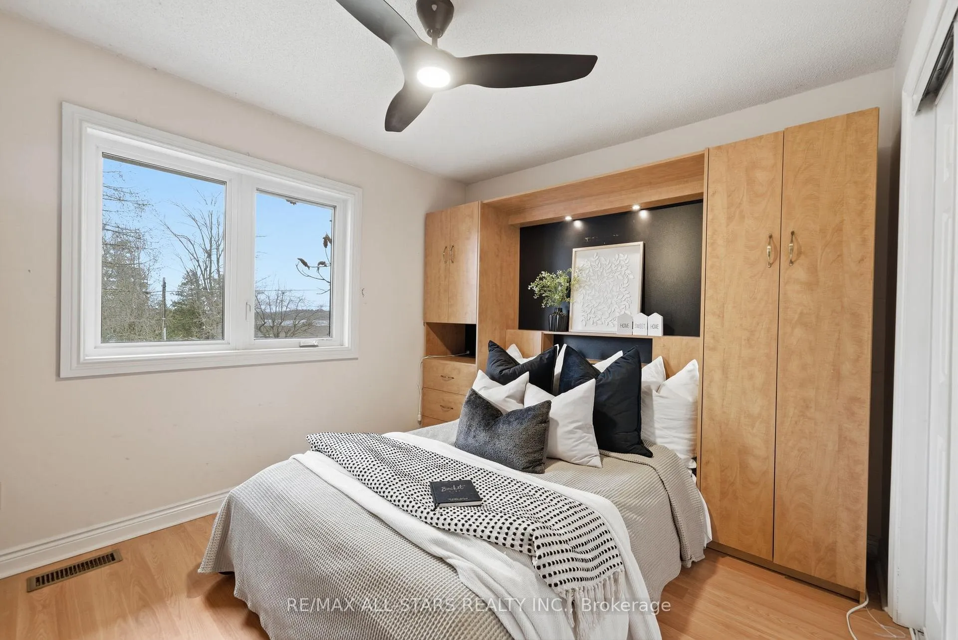 Photo 21 of 242 Stephenson Point Road, Scugog, Port Perry — HOMEH